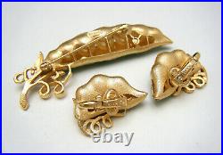 Crown Trifari Enamel Pea Pod Set Brooch Earrings Faux Pearls Gold Tone