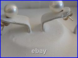 Culture Opaque Pearl Set 14k New In The Box $500 Mahahony Box