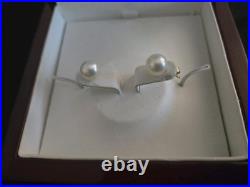 Culture Opaque Pearl Set 14k New In The Box $500 Mahahony Box