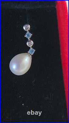 Cultured Pearl Drop Earrings And Pendant Set In 14k White Gold Cultured Pearl Drop Earrings And Pendant Set In 14k White Gold
