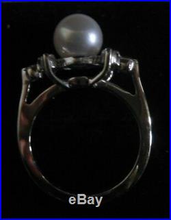 Diamond Pearl Ring in White Gold Setting