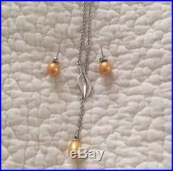 Discontinued James Avery Gold Pearl Leaf Necklace And Earrings