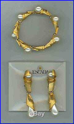 ESCADA Bracelet & Earrings Set Faux Pearl & Brushed Gold Tone Metal New VTG 80s