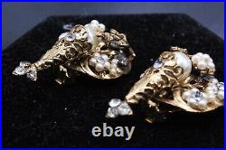 Early 40's Robert DeMario Unsigned Cluster Faux Pearls Vintage Bracelet Earrings