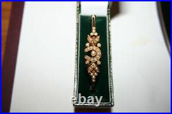 Edwardian 15 Ct Gold bangle set with pearls on lucky horseshoe
