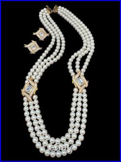Estate Vintage Trifari Faux Pearl & Diamond Necklace & Earring Set Gold Tone Estate Vintage Trifari Faux Pearl & Diamond Necklace & Earring Set Gold Tone