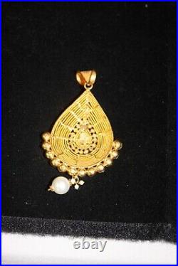 Exquisite Matching 22K Yellow Gold Pearl/Ruby Pendant & Earrings 45 GR