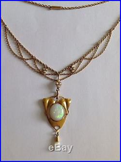 Fine Attractive Art Nouveau 15ct Gold Natural Opal & Pearl Set Pendant Necklace