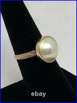 Genuine 12mm Mabe Pearl RING bezel set in 14K Yellow Gold Size 7 Antique Band