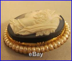 Gorgeous Antique Carved Stone Cameo Set in Gold w Pearls