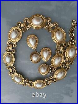 Huge runway Monet Pearl Cabochon Etruscan brush gold necklace earring set