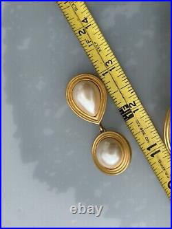 Huge runway Monet Pearl Cabochon Etruscan brush gold necklace earring set