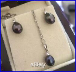 Iliana 18ct White Gold Solitaire Diamond Tahitian Pearl Earrings & Necklace Set