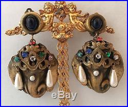 Joseff Of Hollywood Elephant Head Ca 47-50 Gold Played Pearls, Rhinestones Set