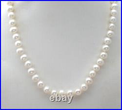 Knotted Pearl Set Necklace & Bracelet 14K Gold Clasp 18 Long Creamy White 9mm