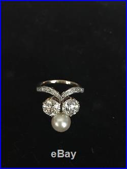 Lady's 18K Gold Rink set with Cultured Pearl, 2 Old European Cut Diamonds, 6.25