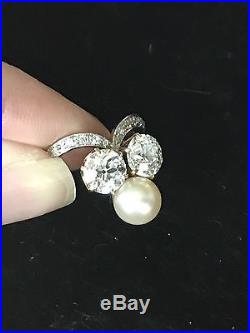 Lady's 18K Gold Rink set with Cultured Pearl, 2 Old European Cut Diamonds, 6.25