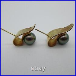 Laurie Lyall designer modernist 18k yellow gold pearl pendant earring set