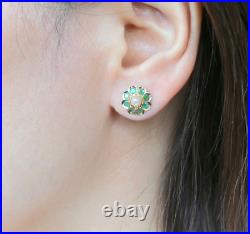 Lovely Vintage 18K Yellow Gold Emerald & Pearl Set Floral Stud Earrings 2.3 gr