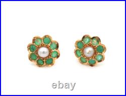 Lovely Vintage 18K Yellow Gold Emerald & Pearl Set Floral Stud Earrings 2.3 gr