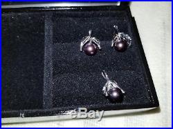 Maui Divers 14k white gold Maile Leaf earrings and pendant set. Made in Hawaii