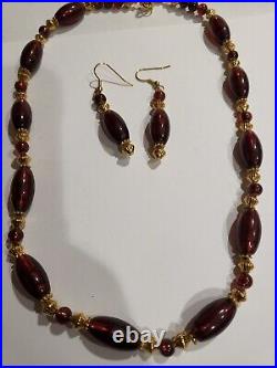 Murano glass black-gold-pearl necklace, bracelet, and earring set. Glass charm