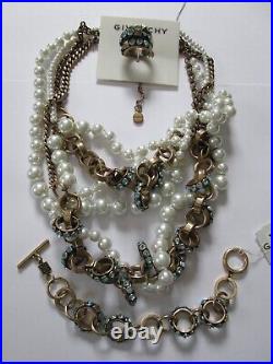 NWT Givenchy Pearl Blue Crystal Link Necklace Bracelet Ring 3 Piece Jewelry Set
