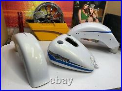 OEM Harley 2007 Softail Fatboy White Gold Pearl Paint Set Rear Fender 200mm