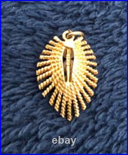 Pearl Pendant 14K Yellow Gold 2.29g 3 Vertically Set 3.18mm Pearls
