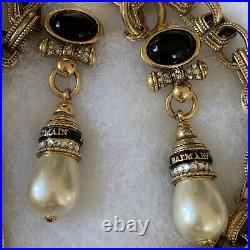 Pierre Balmain Paris Bulky Faux Pearls Statement Necklace With Matching Earrings