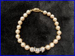 Pink Pearl Set Necklace 29 Choker with a Gold Clasp and Bracelet 7