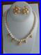 Richelieu-Signed-Seashell-Set-Vintage-Gold-Pearl-Necklace-Earrings-Shell-Charms-01-kndq