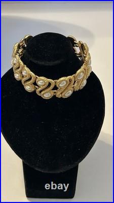 Signed Monet Vintage Gold Tone Faux Pearl Cabochons Necklace & Bracelet Set