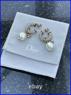 Stunning Dior Pearl Drop Earrings Set With Pave Crystals & A Three Leaf Clover