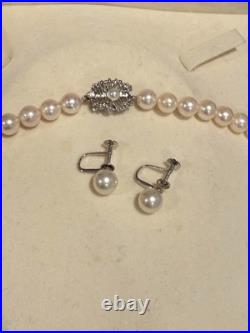 TASAKI AKOYA Salt Water 7-7.5MM PEARL NECKLACE + 14K White Gold Ear Clip Set TASAKI AKOYA Salt Water 7-7.5MM PEARL NECKLACE + 14K White Gold Ear Clip Set