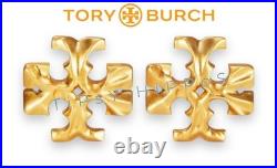 Tory Burch Roxanne Pearl and Gold Necklace & Earring Set Tory Burch Roxanne Pearl and Gold Necklace & Earring Set