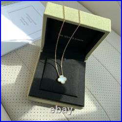 VC & Arpels Vintage Alhambra Mother-of-pearl 18K Yellow Gold Box Set VC & Arpels Vintage Alhambra Mother-of-pearl 18K Yellow Gold Box Set