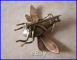 VICTORIAN GOLD BEE BROOCH PIN SET WITH SEED PEARLS 6gms OXIDISED GOLD FINISH