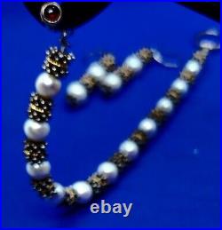 VINTAGE BRACELET & EARRINGS (AMAZING PEARLS w. 925 SILVER, GOLD & GARNET) SET