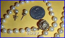 VINTAGE Natural Pearls 14K Y. Gold Necklace and Earrings Set (Z3)