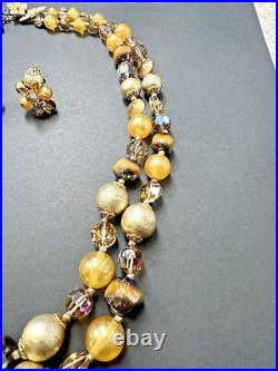 VNTG Vendome Faux Pearl Gold Crystal Rhinestone Art Glass Necklace Earring Set