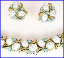 VTG Crown Trifari Pearl & Turquoise Cabochons Gold Tone Bracelet & Earrings Set