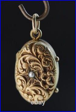 Victorian Repousse Scrolls with Gypsy Set Natural Pearl Gold Filled Locket