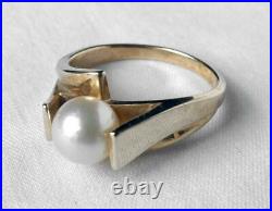 Vintage 10K Gold Modernist Tension Set 5MM Akoya Pearl Bypass Solitaire Ring Sz6