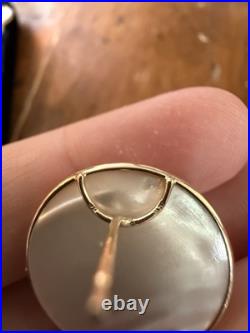 Vintage 14k Yellow Gold 2cm 10mm Mabe White Pearl Pendant And Earrings Set RARE Vintage 14k Yellow Gold 2cm 10mm Mabe White Pearl Pendant And Earrings Set RARE