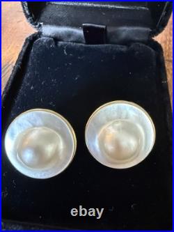 Vintage 14k Yellow Gold 2cm 10mm Mabe White Pearl Pendant And Earrings Set RARE Vintage 14k Yellow Gold 2cm 10mm Mabe White Pearl Pendant And Earrings Set RARE