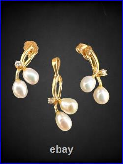 Vintage 14kt Yellow Gold Freshwater Pearl Diamond Earring Pendant Set Pierced Vintage 14kt Yellow Gold Freshwater Pearl Diamond Earring Pendant Set Pierced