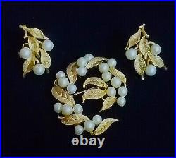 Vintage CROWN TRIFARI Faux Pearl Leaf Brooch Earrings Set Brushed Gold Tone