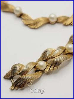 Vintage CROWN TRIFARI Gold Rone Faux Pearl Necklace Bracelet Earrings Set Signed Vintage CROWN TRIFARI Gold Rone Faux Pearl Necklace Bracelet Earrings Set Signed