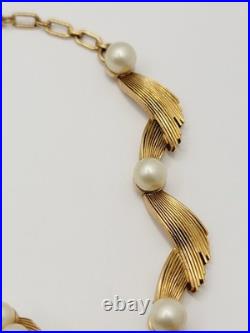 Vintage CROWN TRIFARI Gold Rone Faux Pearl Necklace Bracelet Earrings Set Signed Vintage CROWN TRIFARI Gold Rone Faux Pearl Necklace Bracelet Earrings Set Signed